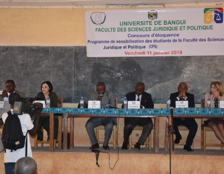 Concours d'éloquence.