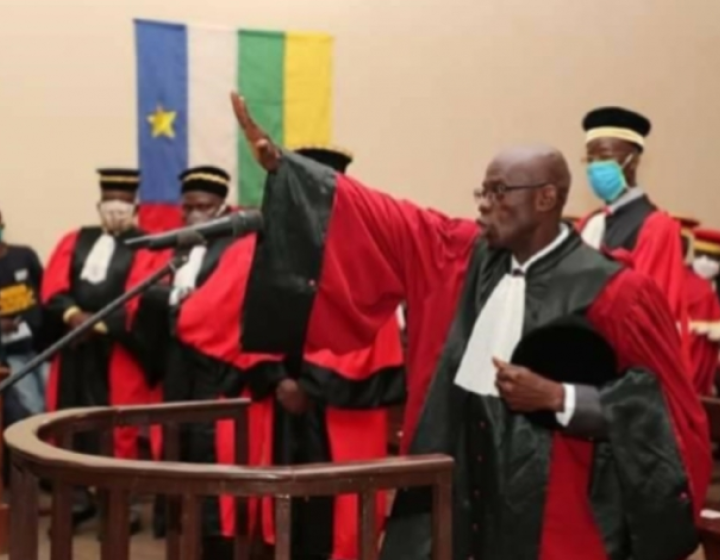 Prestation de serment des nouveaux juges de la CPS.