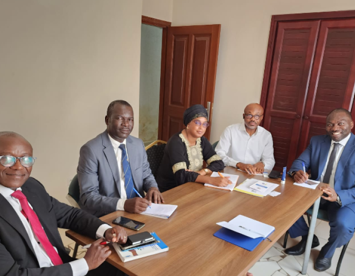 Rencontre à Yaoundé avec le Consul honoraire des Pays-bas, Mr Martin ABEGA.