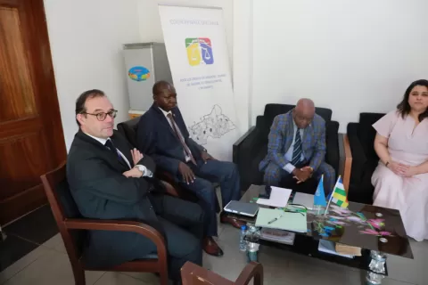 dans le bureau du président