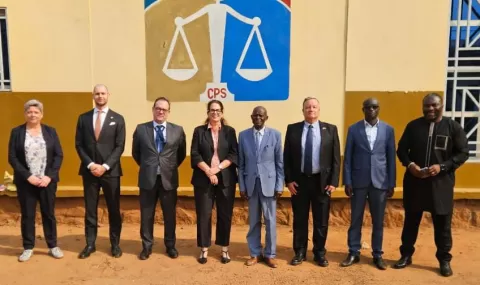 Visite Ambassadrice de Suisse à la CPS - Photo officielle